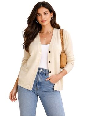 VINTAGE WOOL NEUTRAL HOGG OF HAWICK SCOTLAND KNIT CARDIGAN